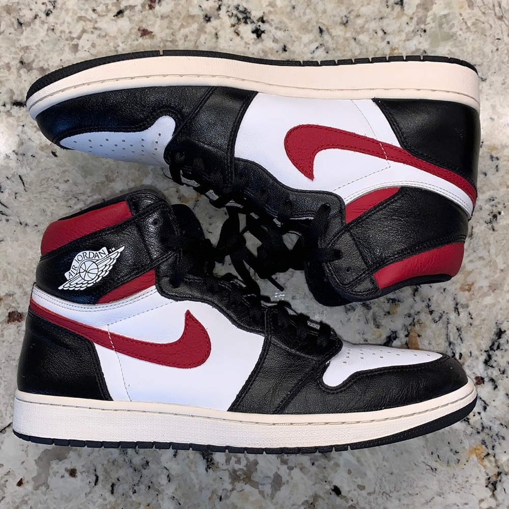 Jordan 1 High OG ‘Gym Red’ Size 12